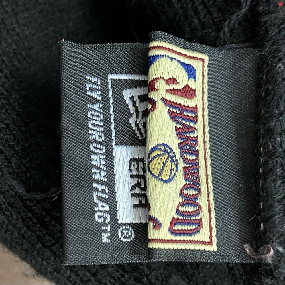 Vtg Chicago Bulls New Era Hardwood Classics Pom Beanie Windy City Jordan 23 NBA - Picture 5 of 7